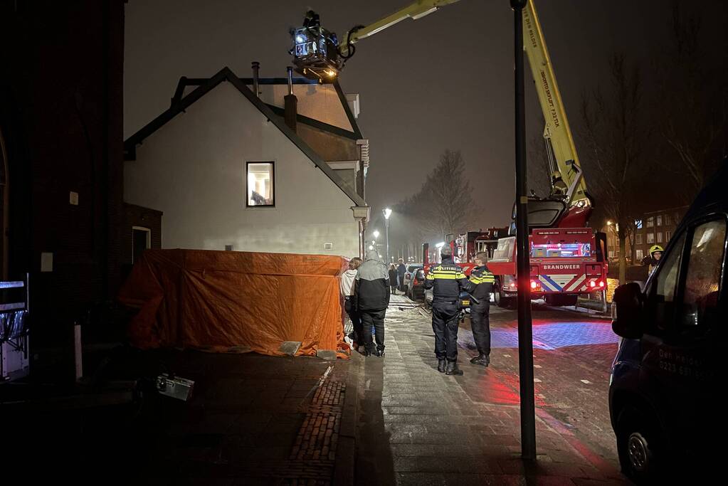 Brand in schoorsteen van woning snel geblust