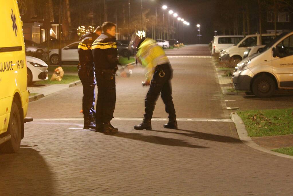 Voetganger gewond door botsing met personenauto