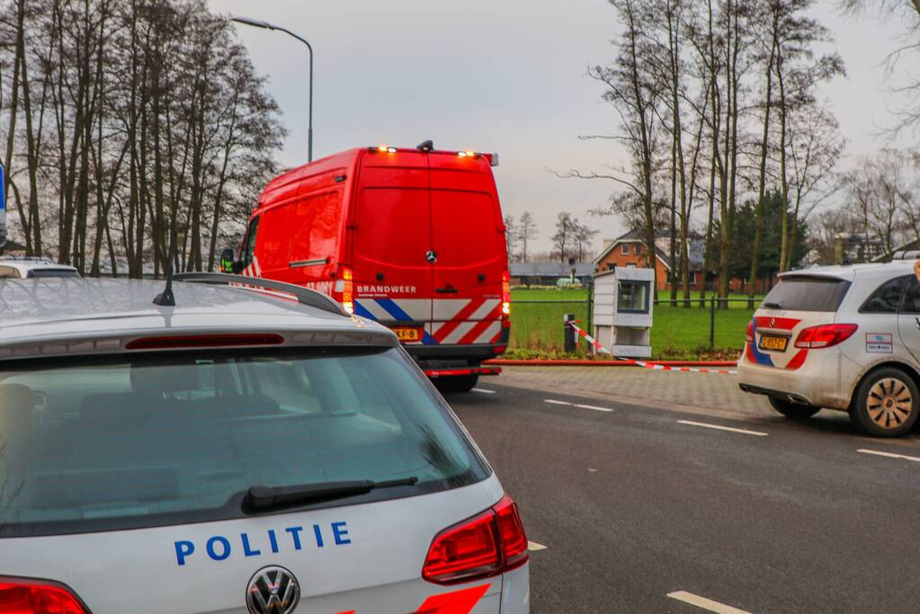 Schuur woonboerderij brandt volledig uit