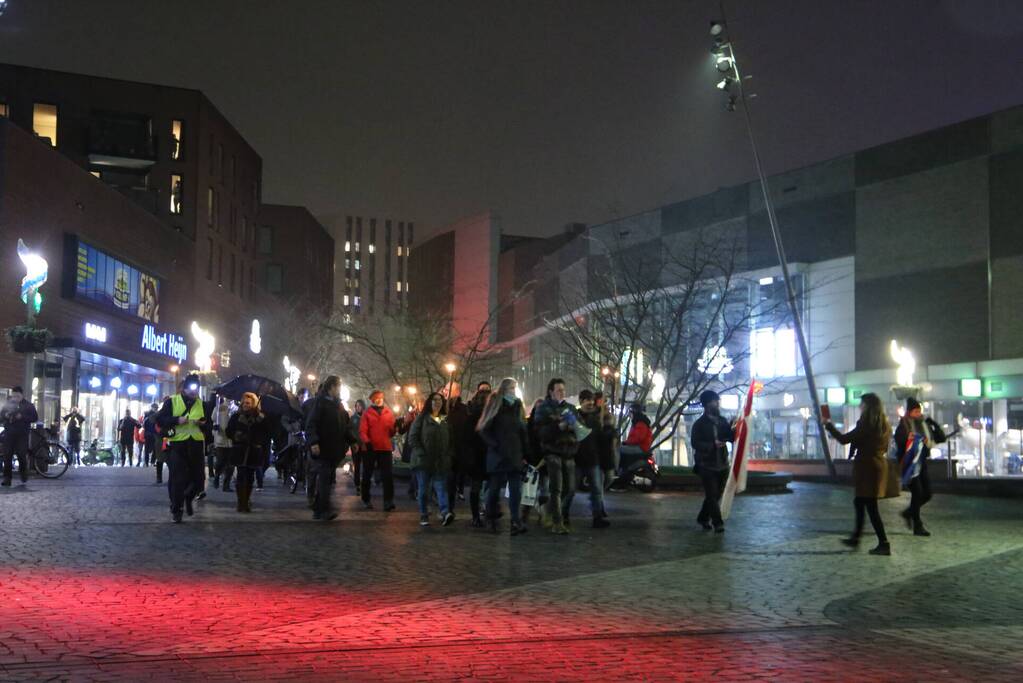 Grote opkomst bij demonstratie Nederland in Verzet