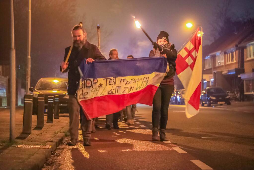 Grote opkomst bij demonstratie Nederland in Verzet