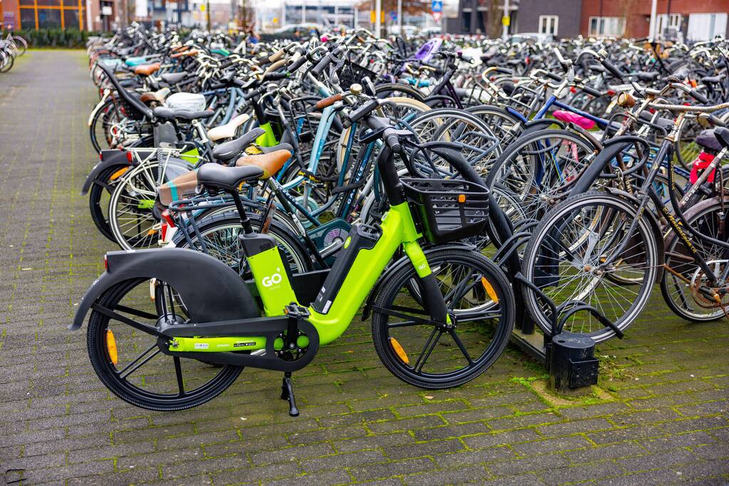 Go Sharing e-bikes klaar voor gebruik