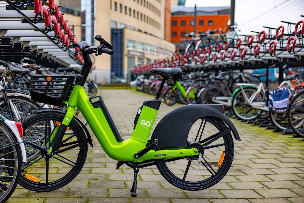 Go Sharing e-bikes klaar voor gebruik