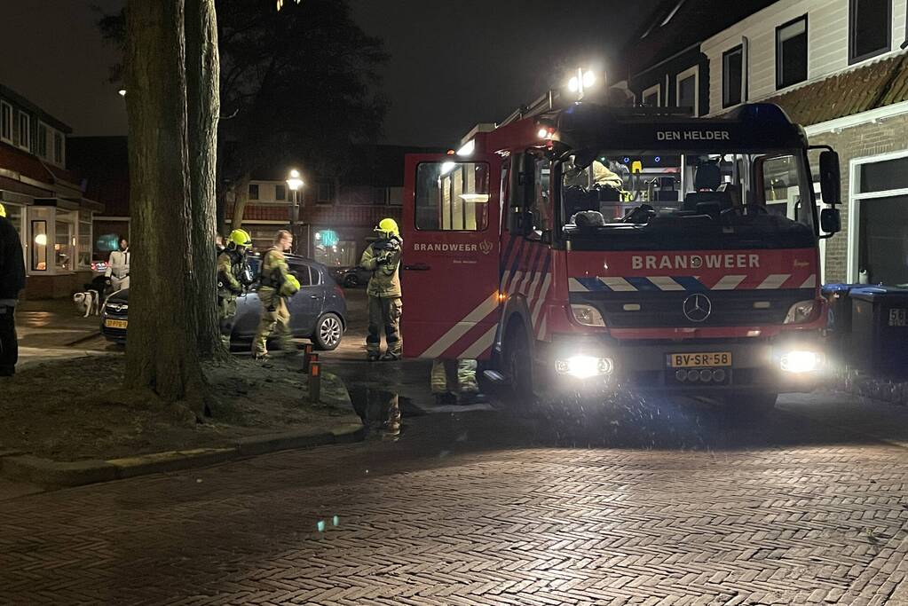 Brand in badkamer van woning