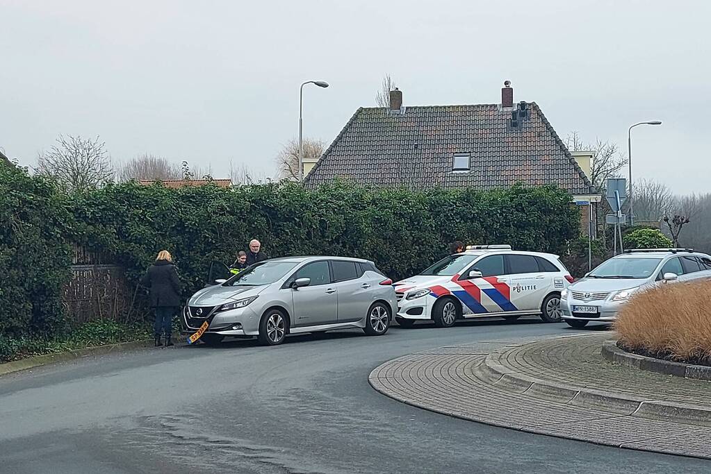 Schade bij ongeval op rotonde