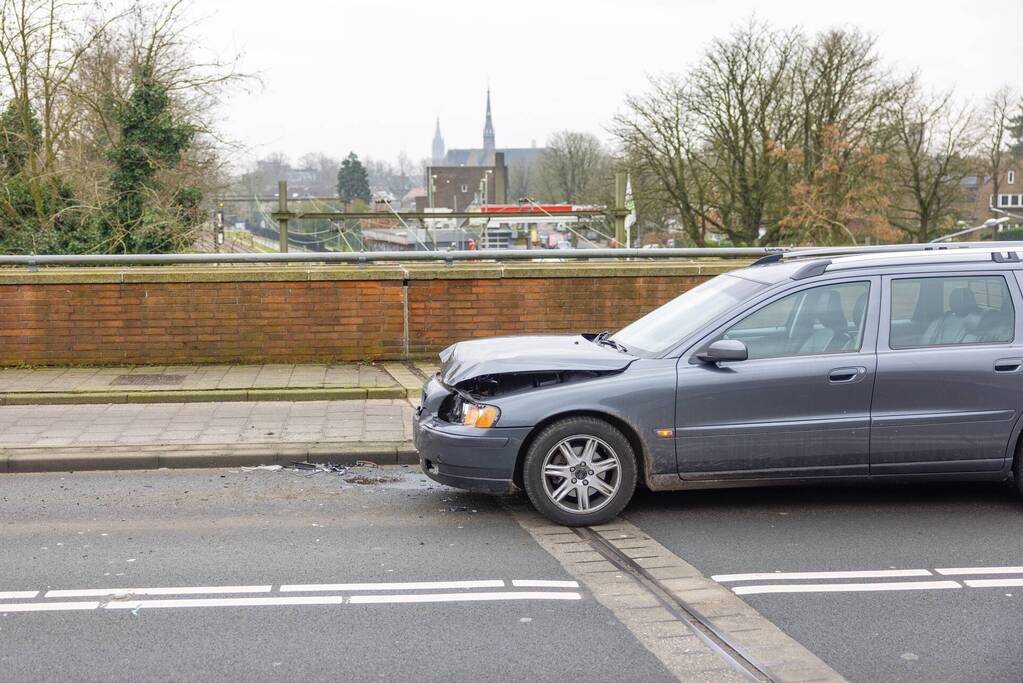 Flinke schade bij kettingbotsing