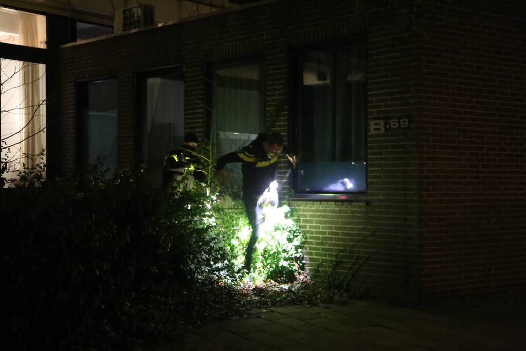 Man raakt gewond aan gezicht door steekpartij