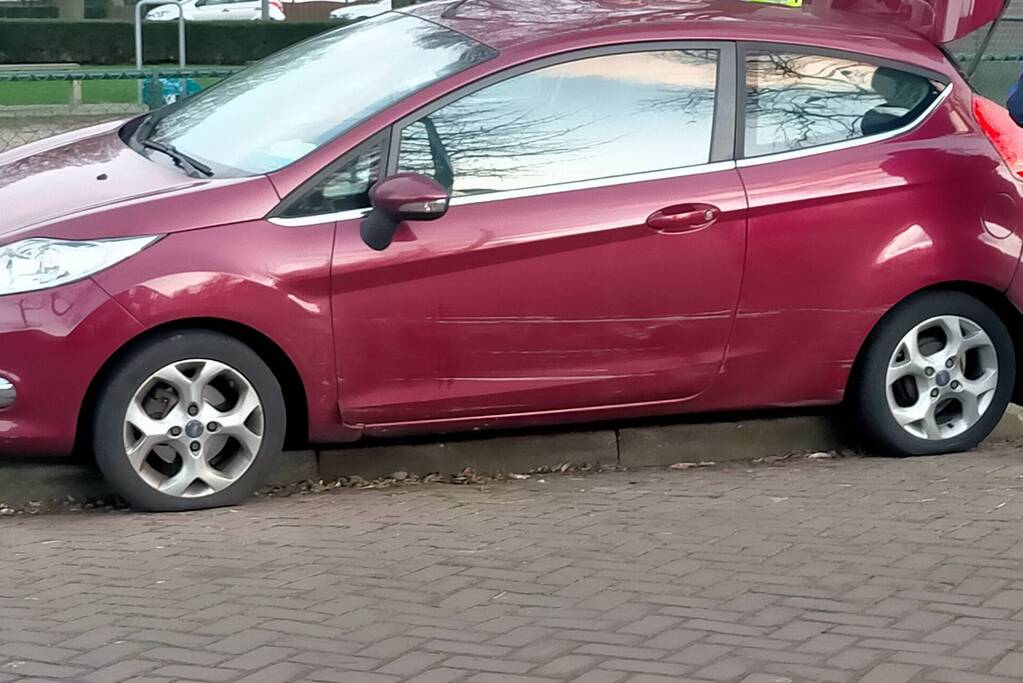 Botsing tussen twee auto's