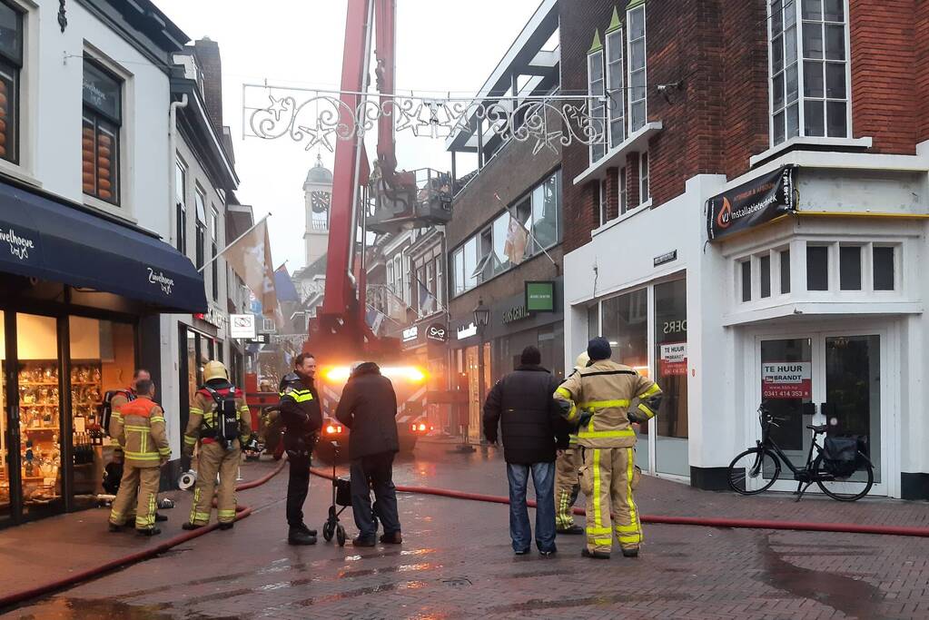 Hulpdiensten ingezet voor brand in centrum