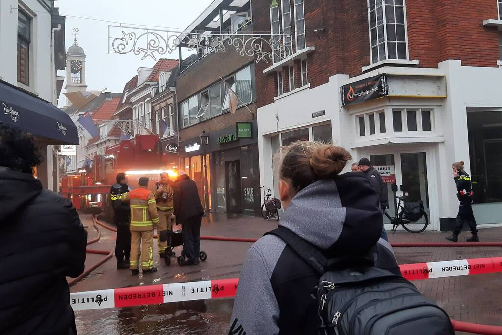 Hulpdiensten ingezet voor brand in centrum