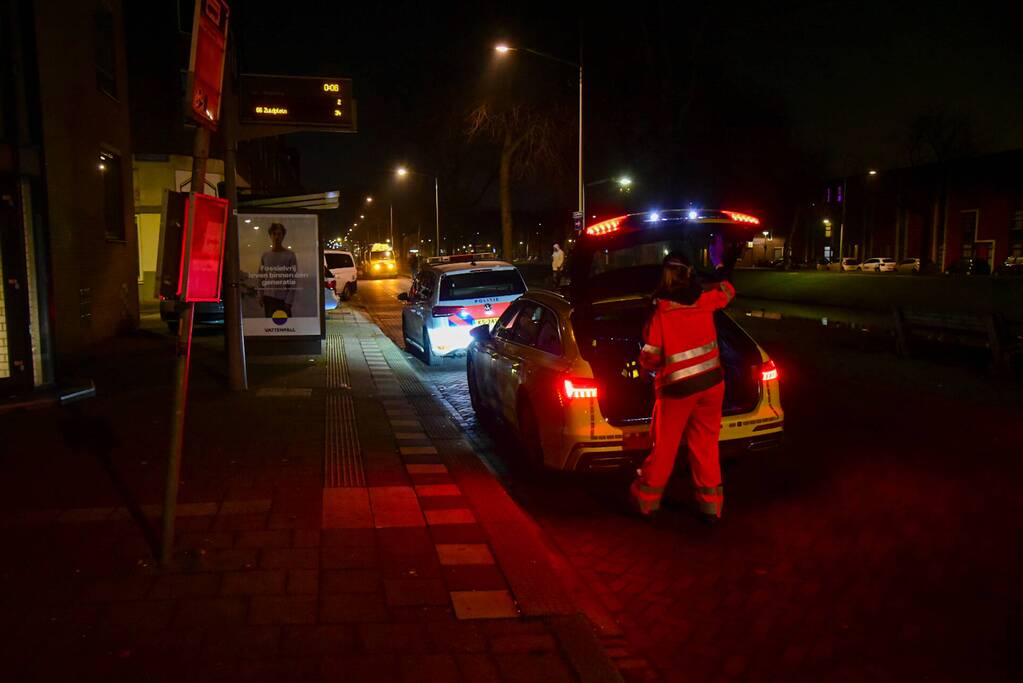 Vrouw overleden na steekpartij in woning