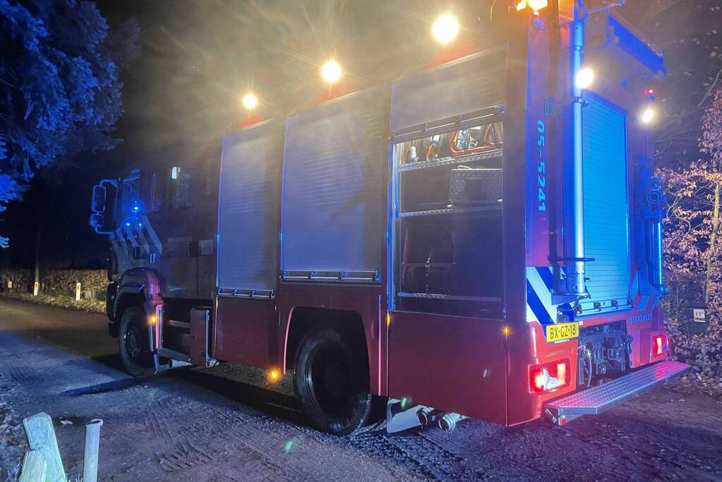 Persoon naar ziekenhuis na brand in woning