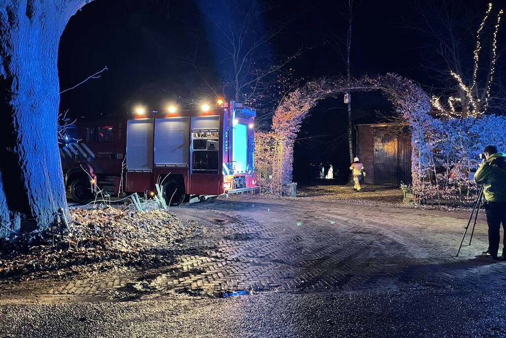 Persoon naar ziekenhuis na brand in woning