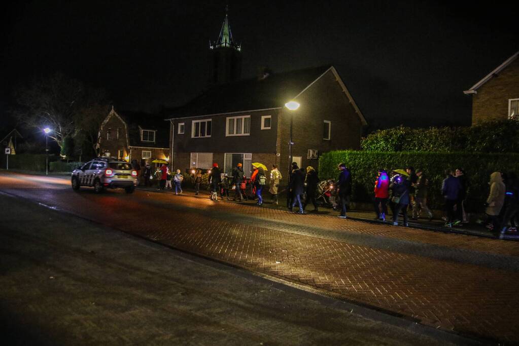Stille lichtjes tocht door dorp