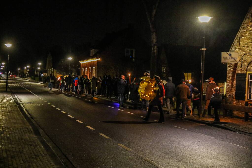 Stille lichtjes tocht door dorp
