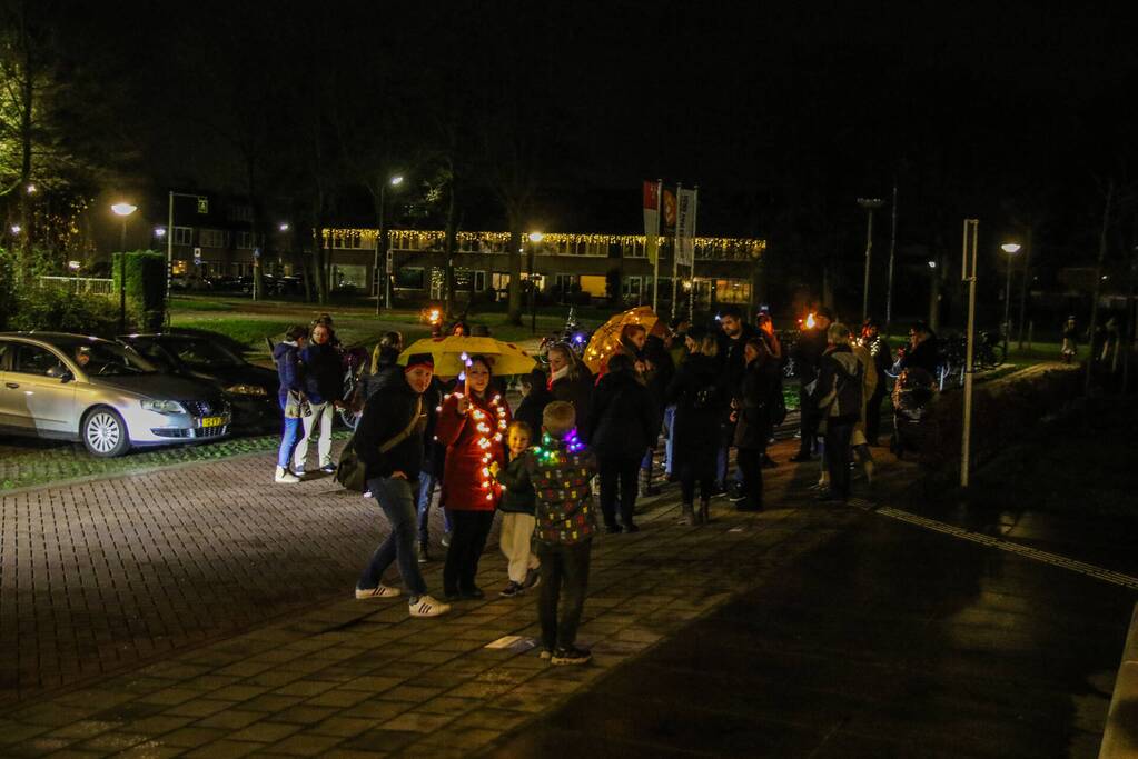 Stille lichtjes tocht door dorp