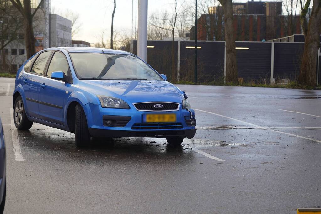Gewonden door spekgladde parkeerplaats