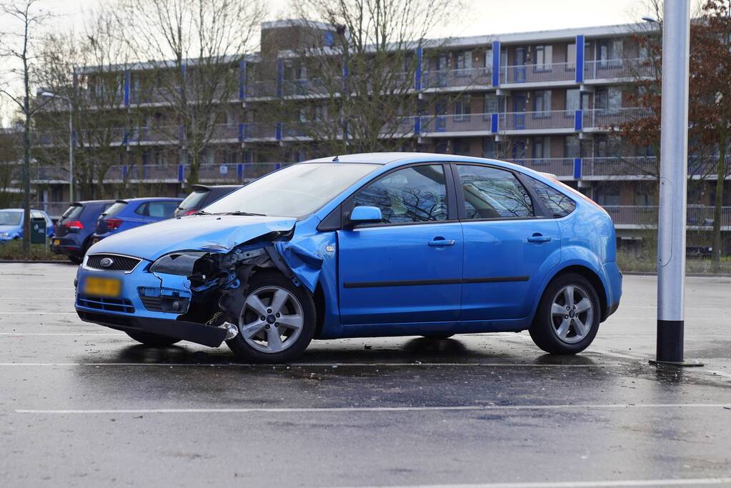 Gewonden door spekgladde parkeerplaats