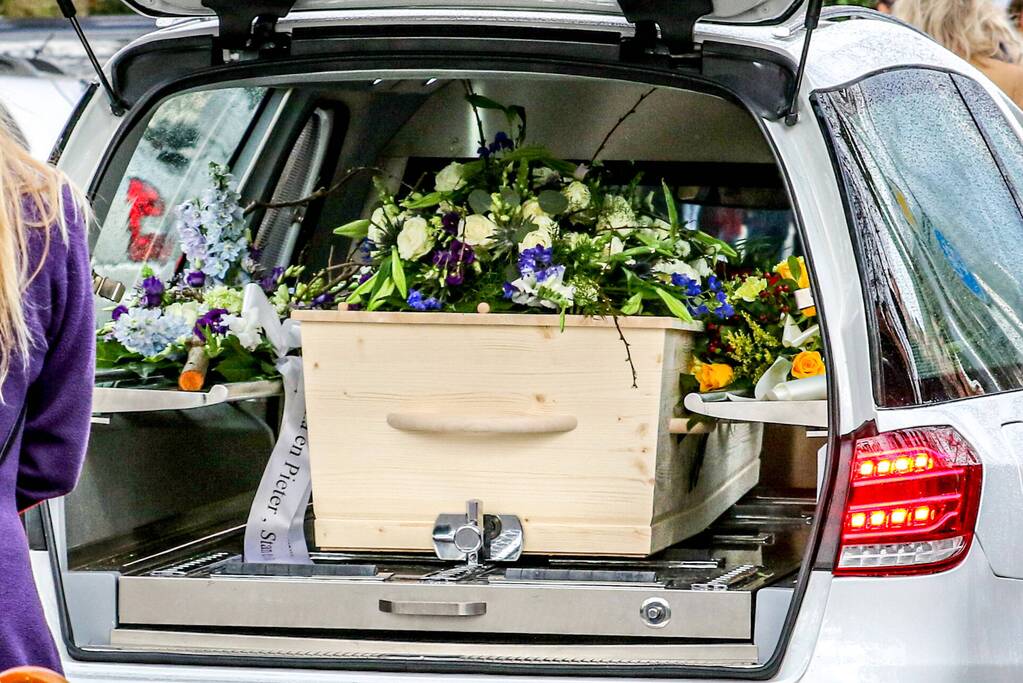 Afscheid zanger Arno van der Sloot