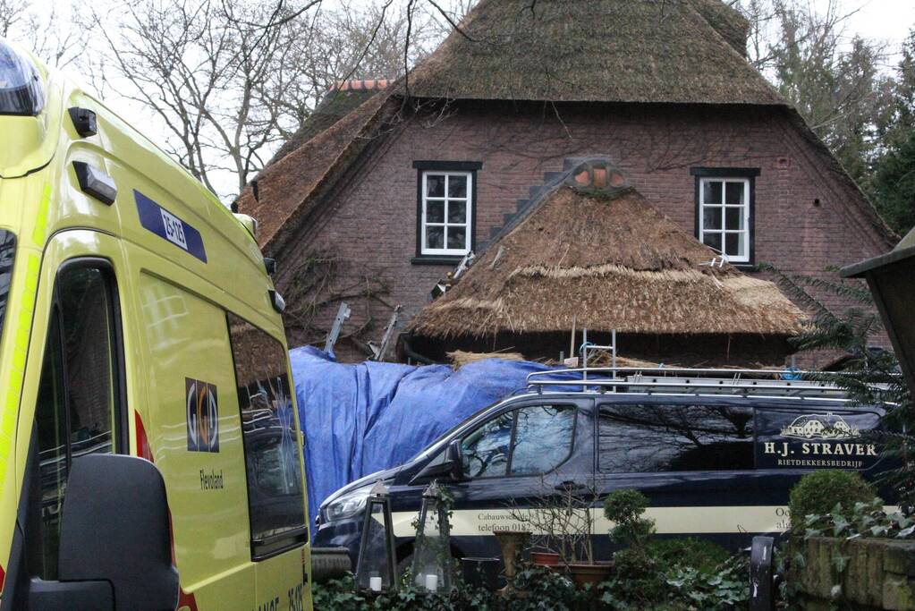 Persoon ernstig gewond na val