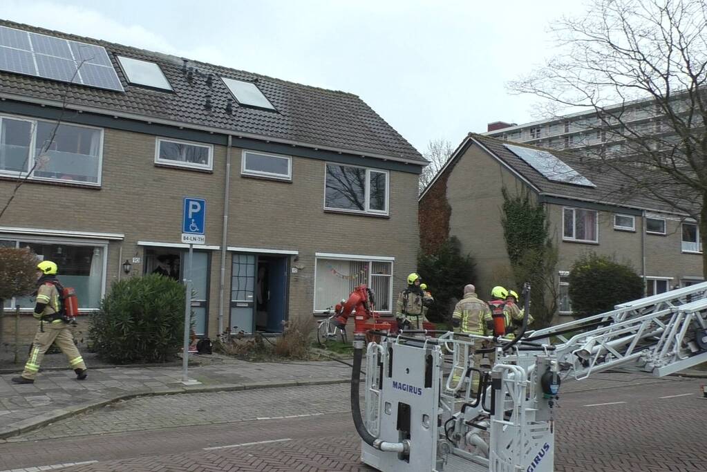 Uitslaande brand in woning