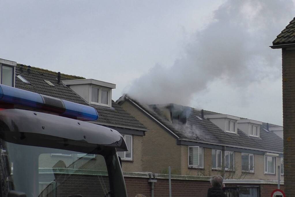 Uitslaande brand in woning