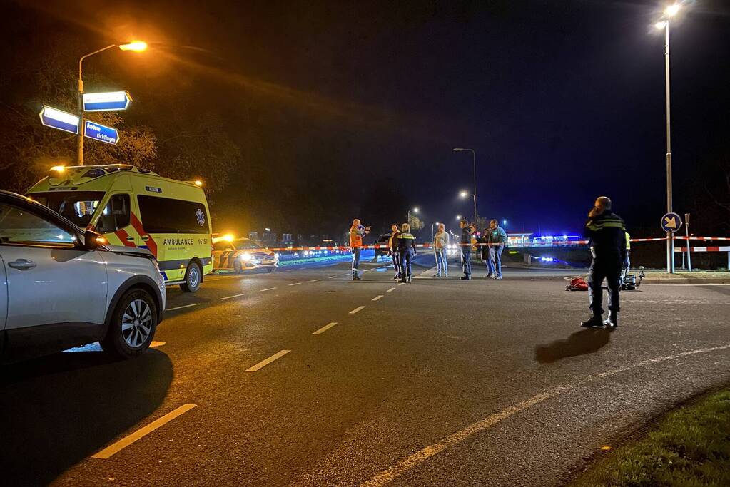 Politie zet kruispunt af door ernstig ongeval