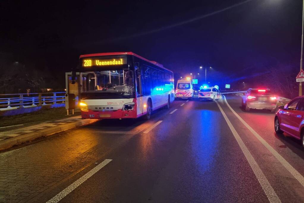 Ongeval tussen lijnbus en personenauto