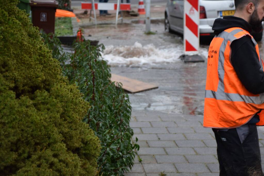 Aanleg glasvezel zorgt voor waterleidingbreuk