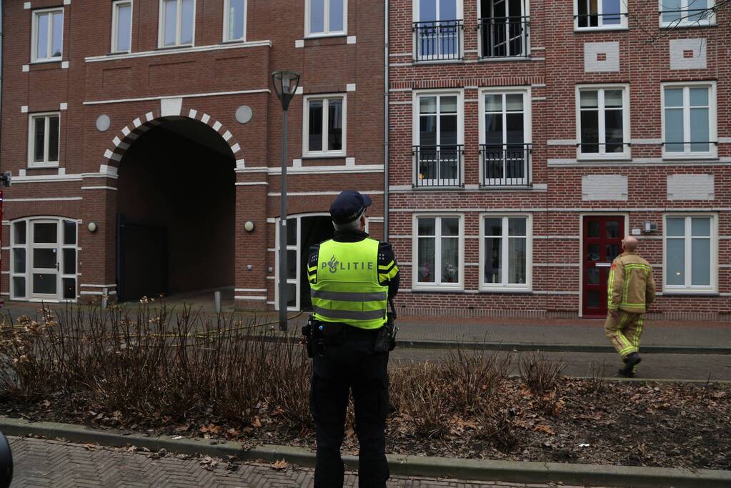 Brand op derde verdieping van appartementencomplex