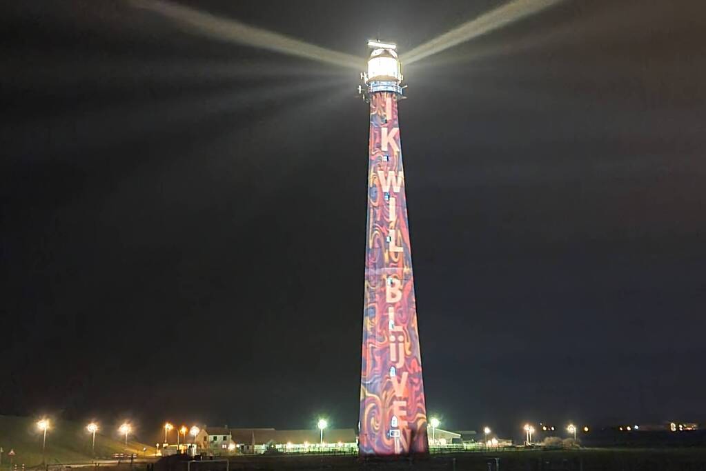Vuurtoren geprojecteerd als actie tegen sloop