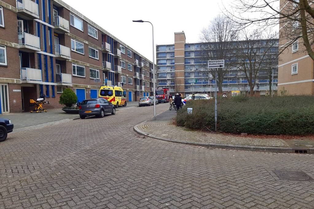 Traumahelikopter landt op hondenuitlaatplek