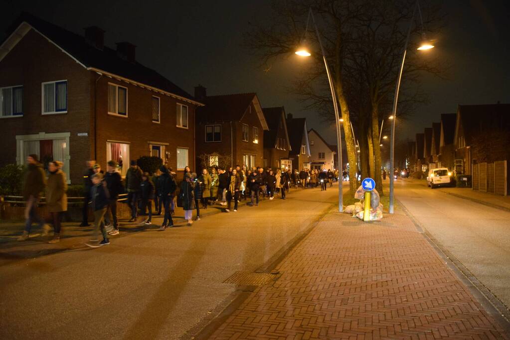 Fakkeltocht tegen coronamaatregelen