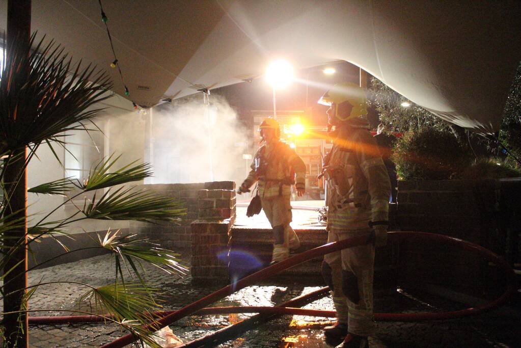 Uitslaande brand in restaurant