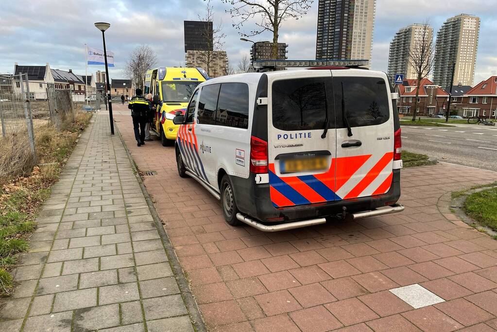Scootmobieler gewond naar ziekenhuis