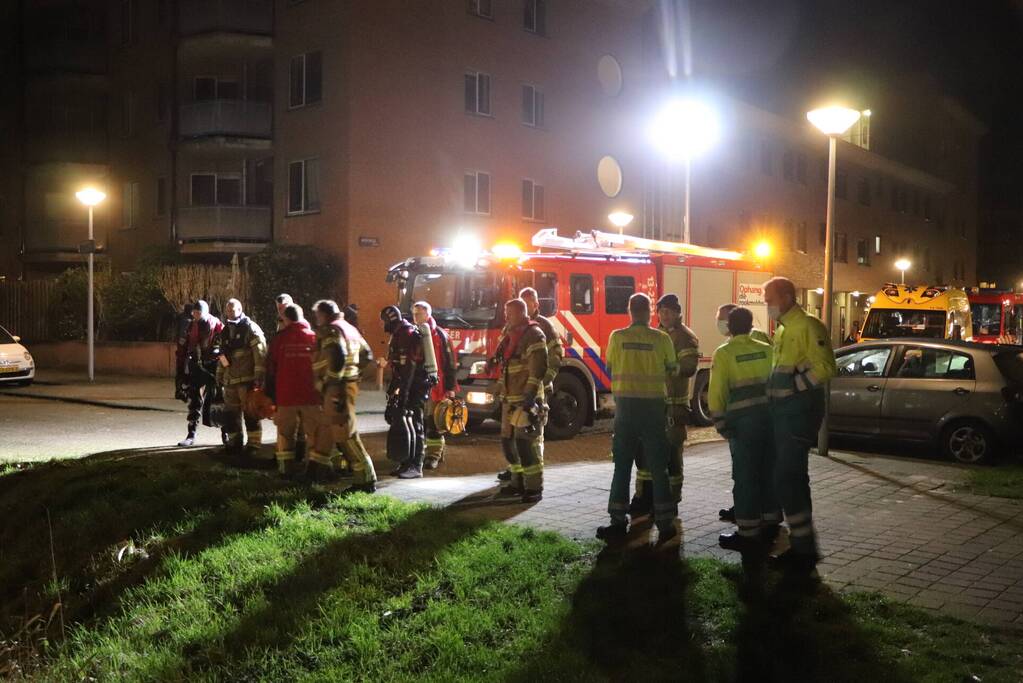 Bestuurder spoorloos na auto te water