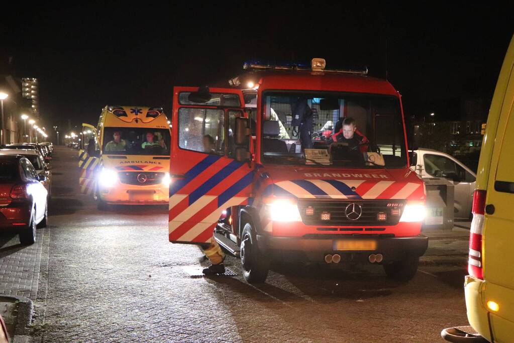 Bestuurder spoorloos na auto te water