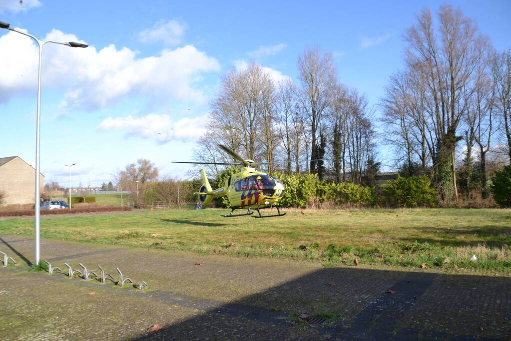 Traumahelikopter trekt veel bekijks