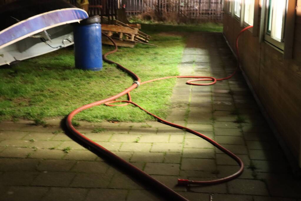 Veel rookontwikkeling bij brand in schuur