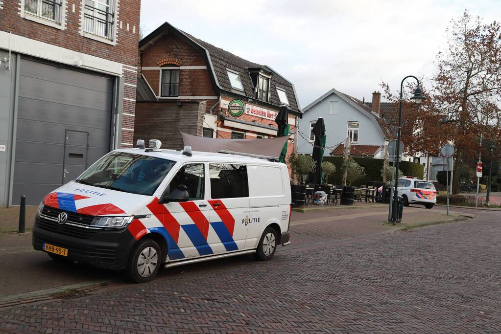 Veel politie ingezet bij vreemde lucht uit woning