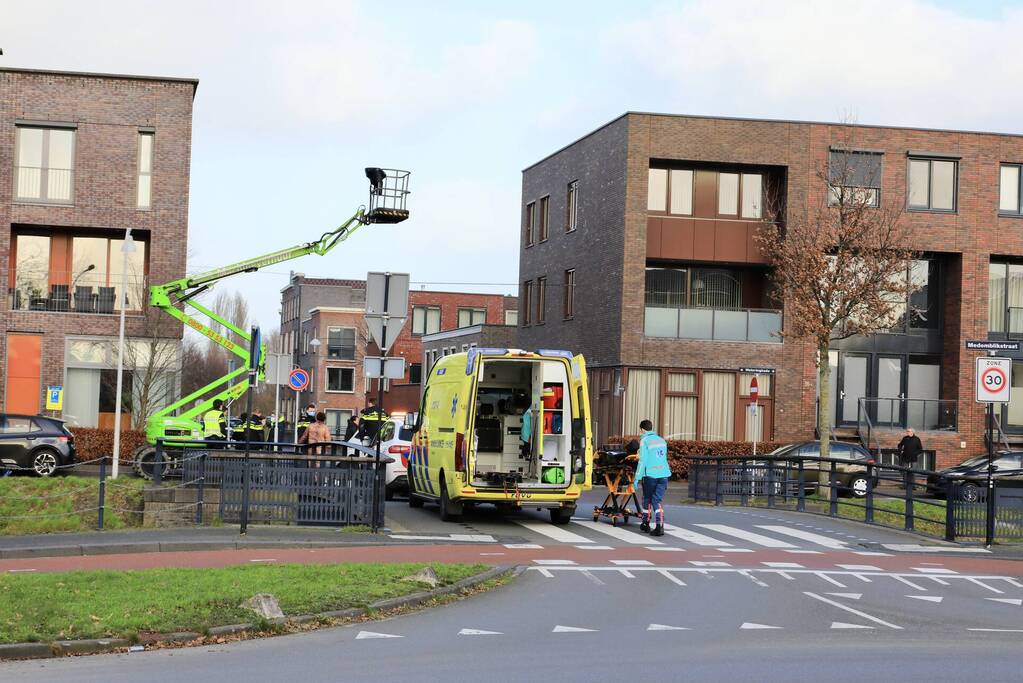 Scooterrijder gewond bij botsing met auto