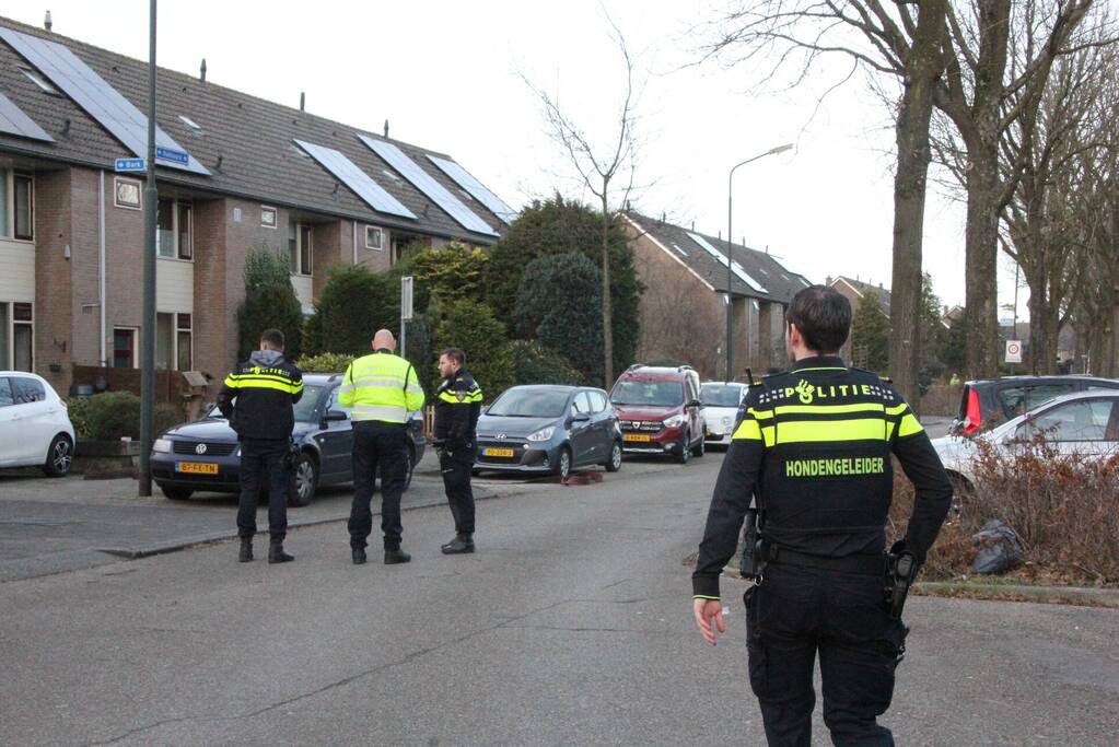 Grote politie-inzet voor incident in woning