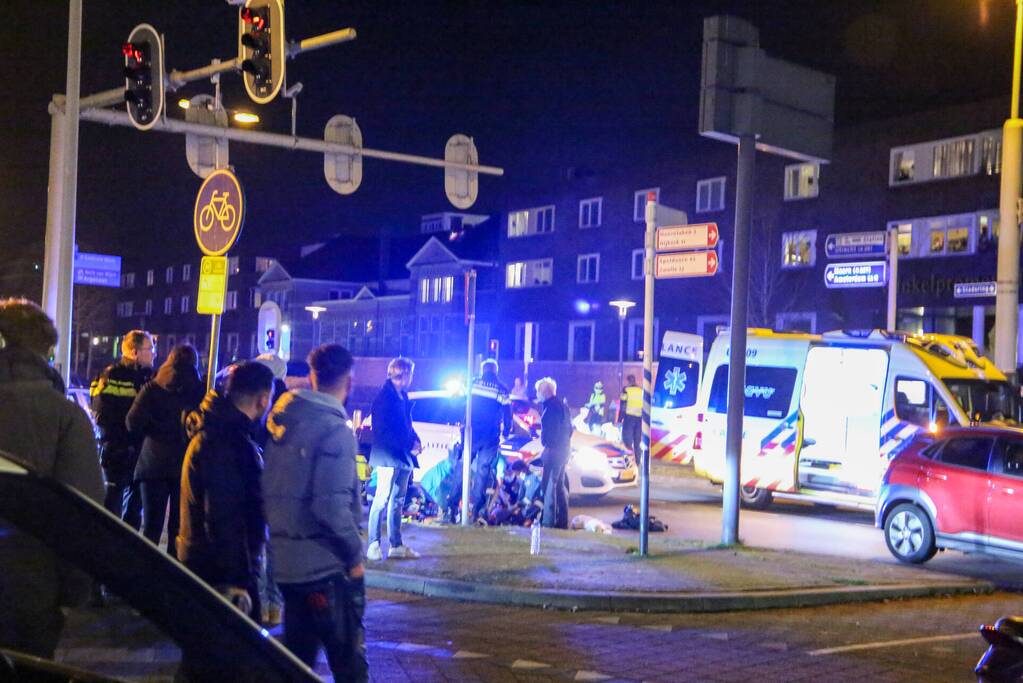 Automobilist vlucht na aanrijding met scooter