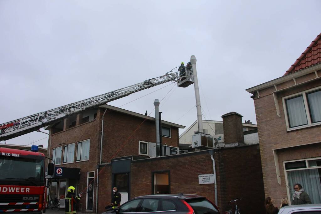 Schoorsteen dreigt om te waaien