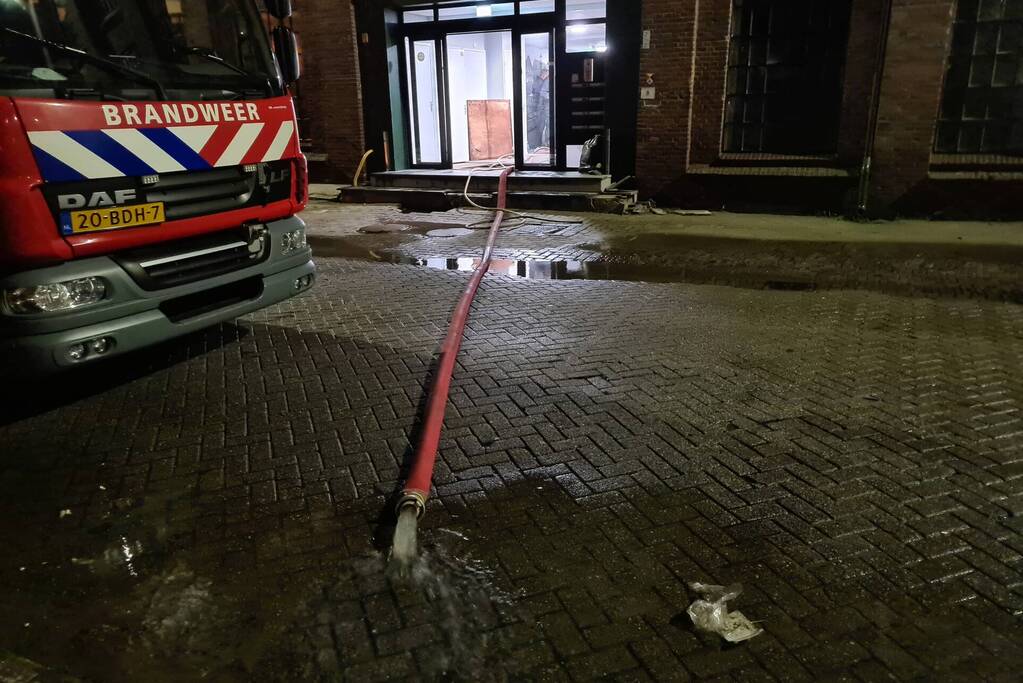 Kelder vol gelopen met water