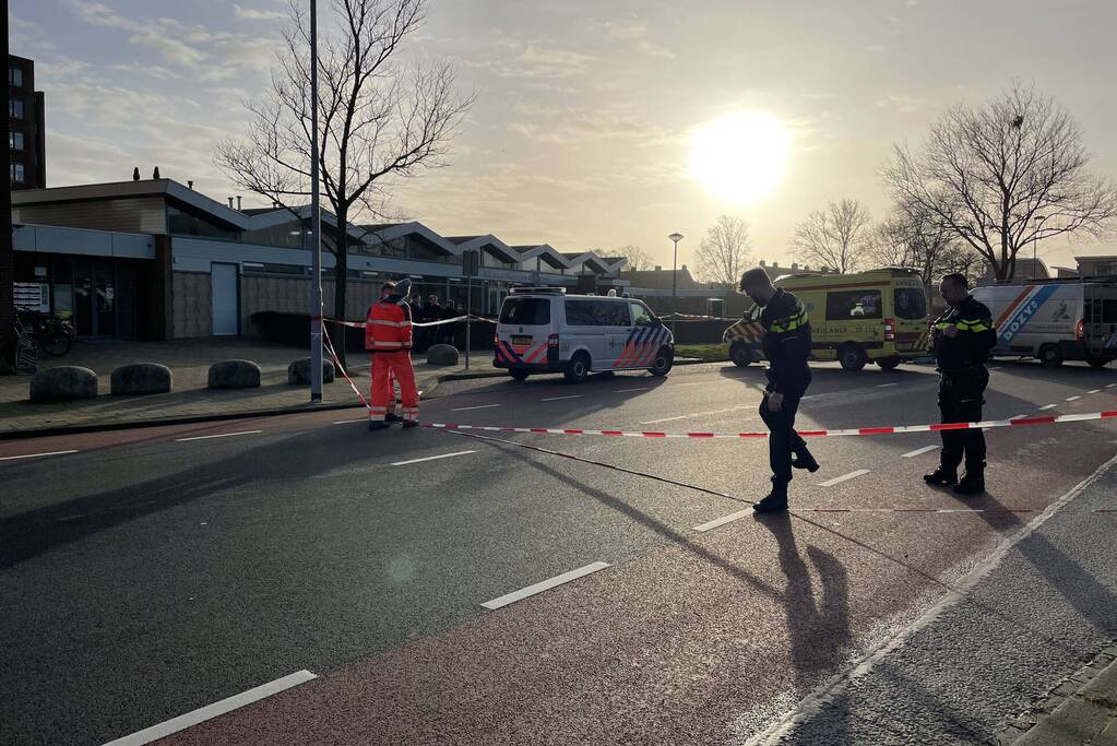 Motorrijder ernstig gewond bij botsing met bestelbus