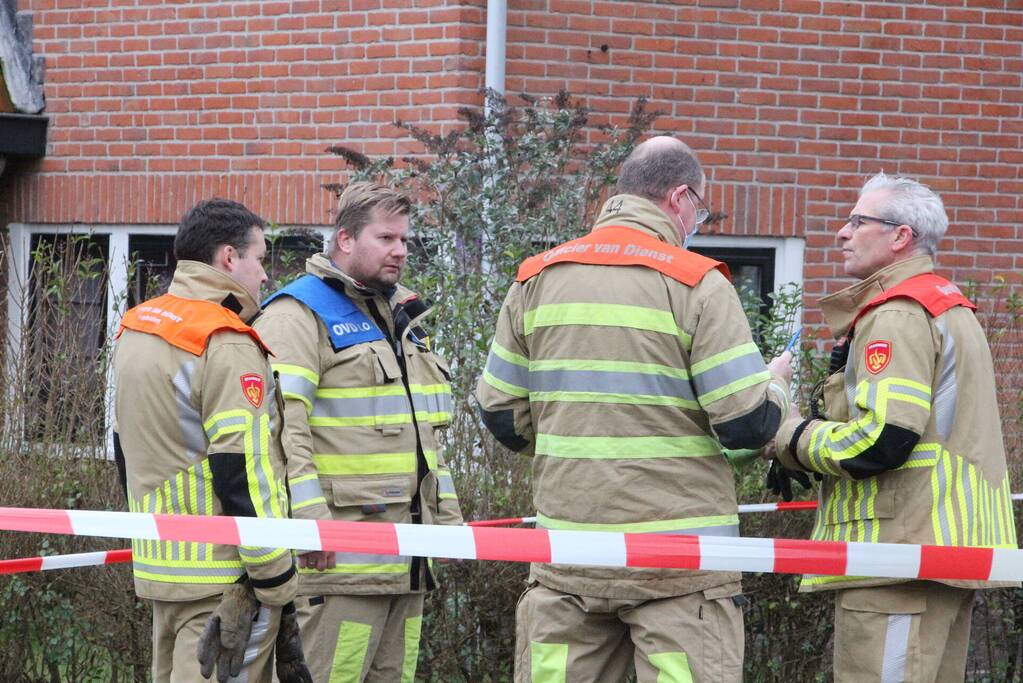 Politie doet onderzoek in woning