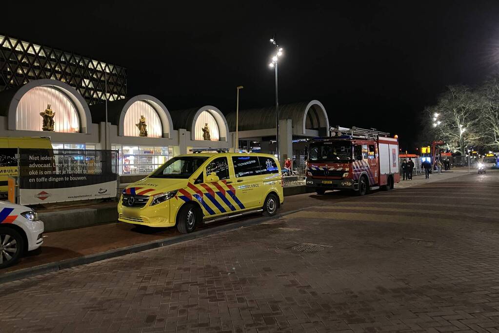 Hulpdiensten doen onderzoek op spoor