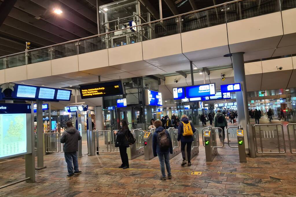 Treinverkeer stilgelegd na brand