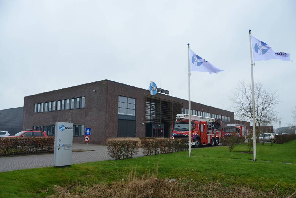 Deel industrieterrein zonder stroom na mogelijk brand